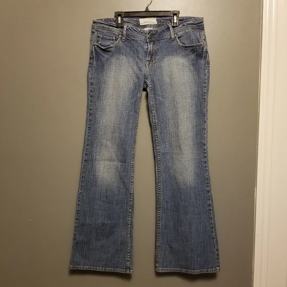 Maurices Jeans Maurices Wide Leg Flare Jeans Medium Wash Size